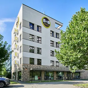 Otel Frankfurt-west