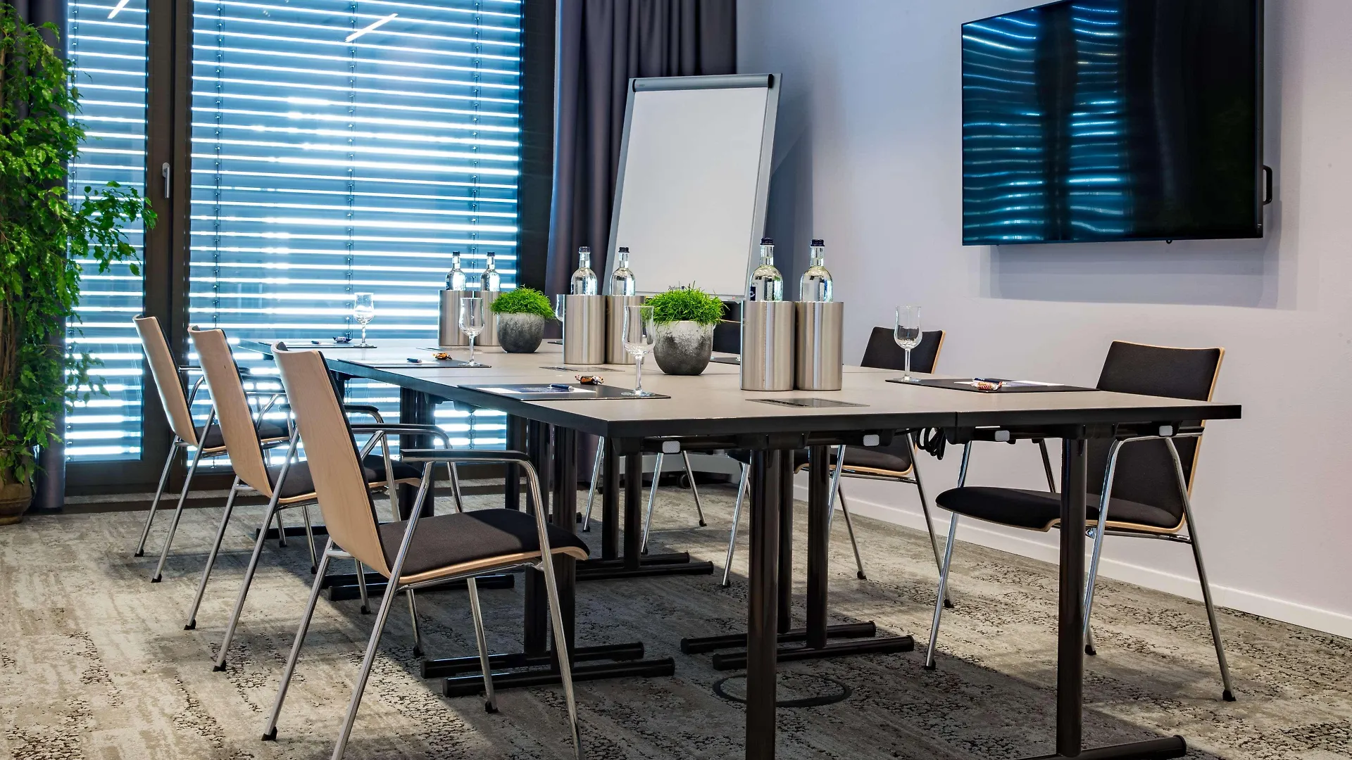 Radisson Blu Hotel, Mannheim 4*,  Germany